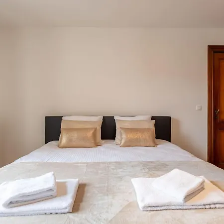 Notre Refuge - Your Belle Epoque Escape By Interhome *